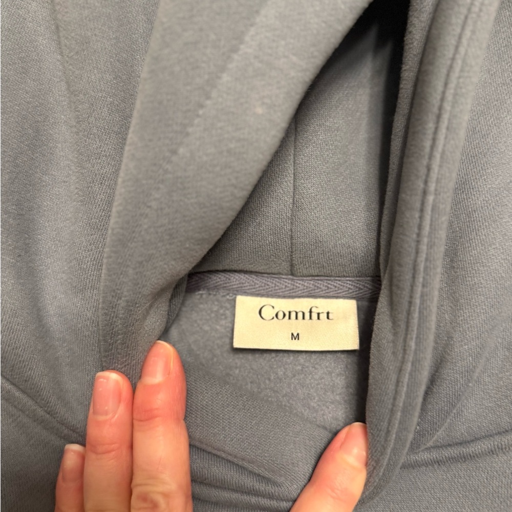 Comfirt Gray Women's Sweatshirt - Picture 3 of 5